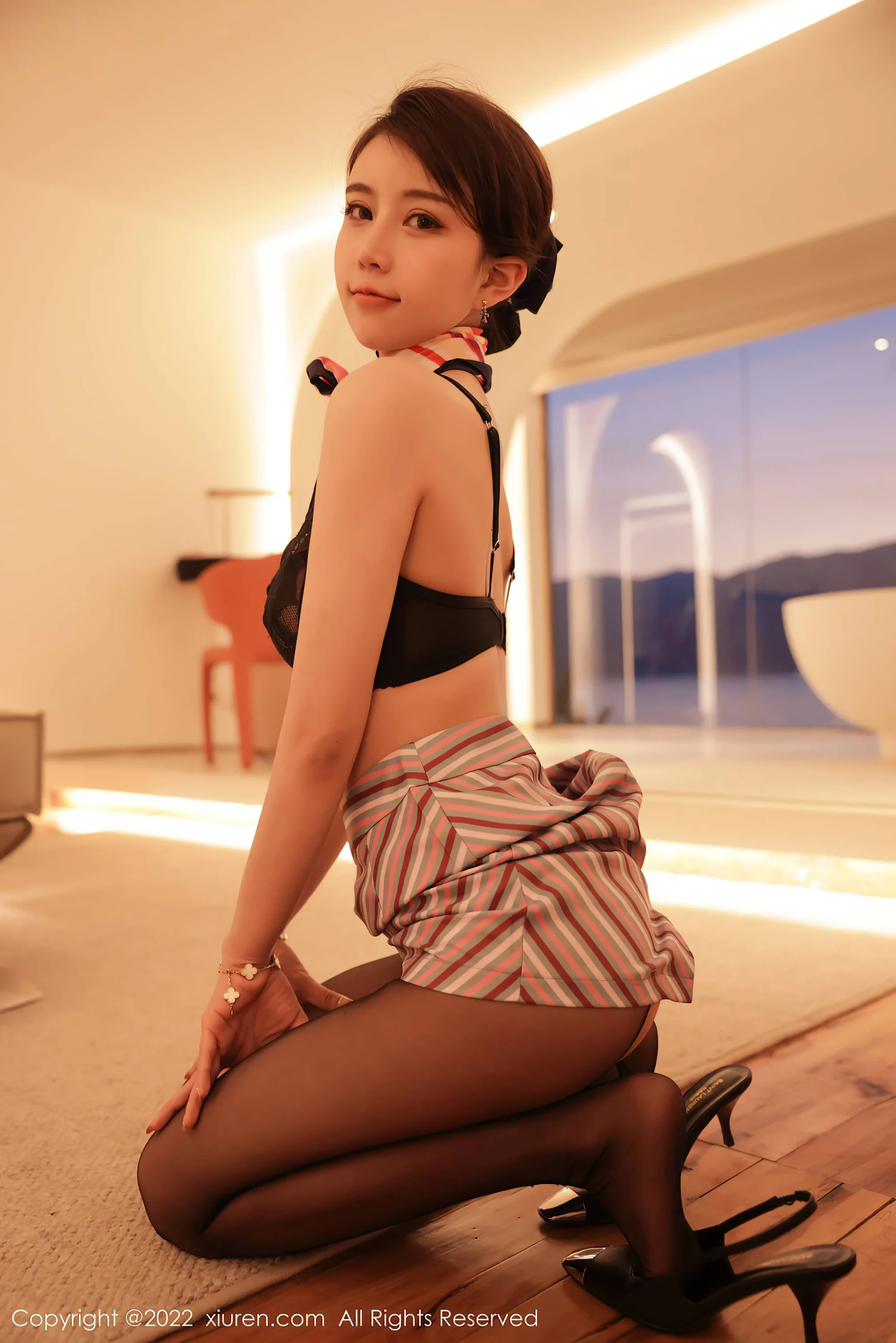 [Xiuren秀人系列]2022.04.06 No.4824 tina_甜仔 完整版无水印写真[60P]