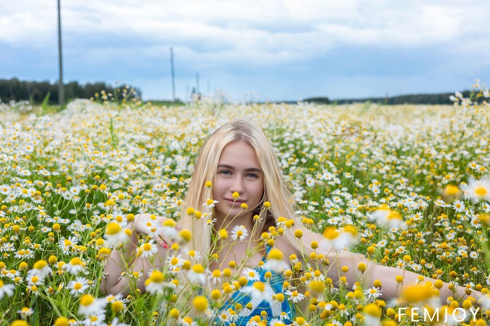 [Femjoy]Nov 03, 2024 - Melisa A - In The Field[67P]