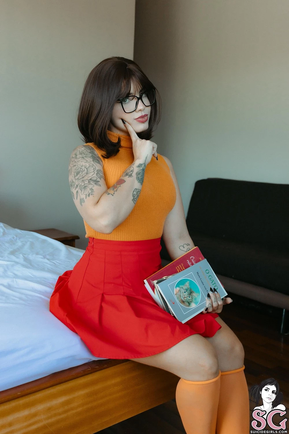 [Suicide Girls]Nov 11, 2024 - Foxyy - Clumsy Velma[48P]