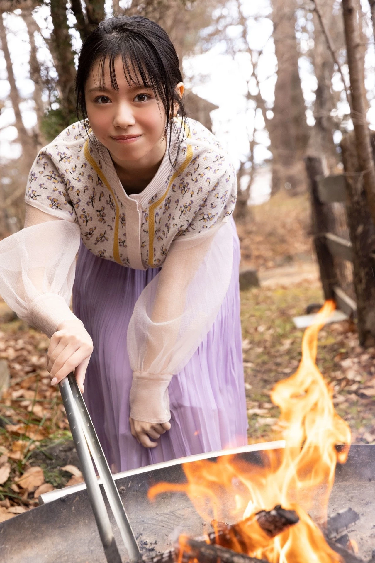 [峰岛こまき] 甜美女孩露出白嫩身材 魅力难阻挡 [29P]