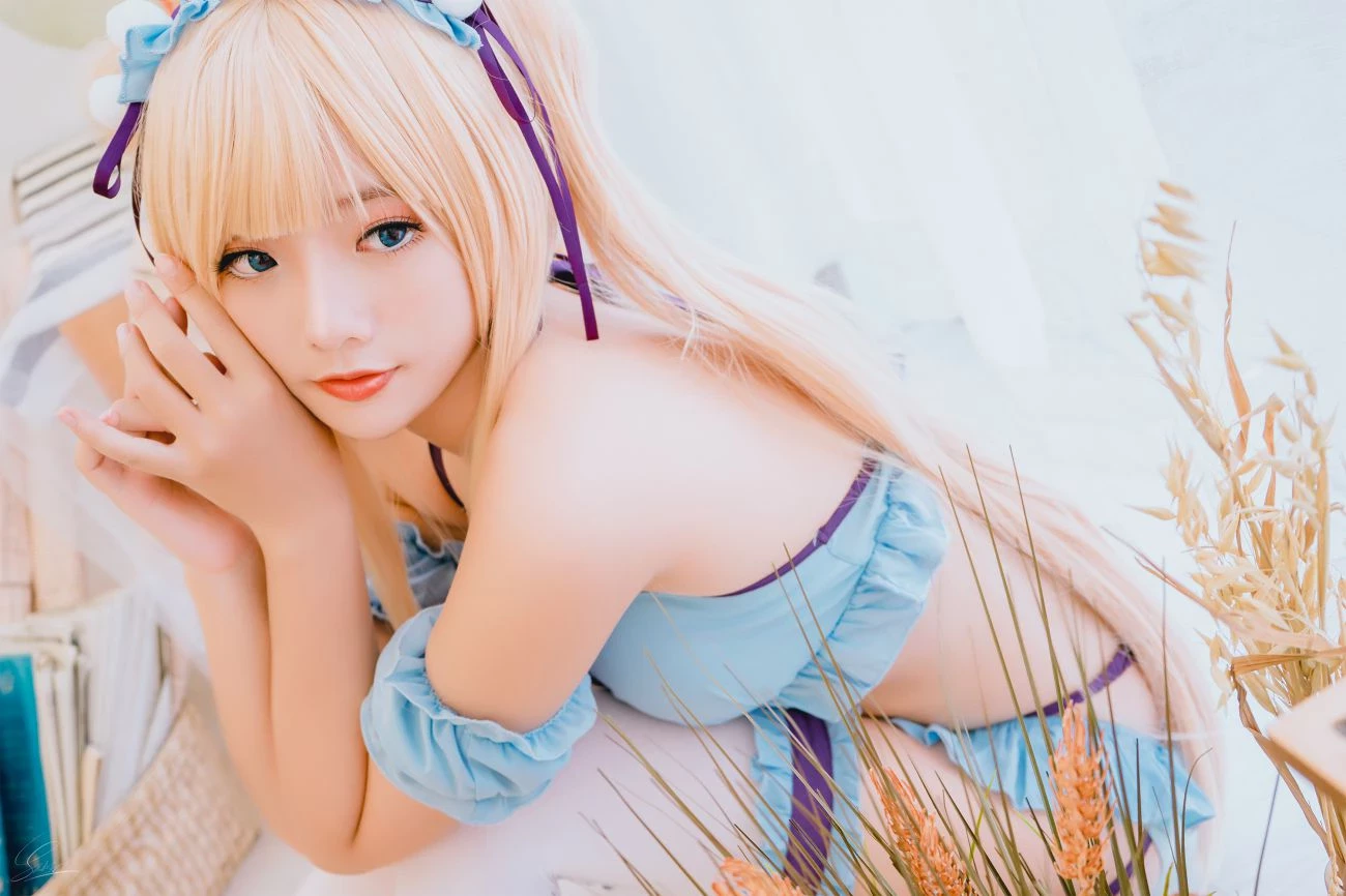 Messie Huang Eriri sexy