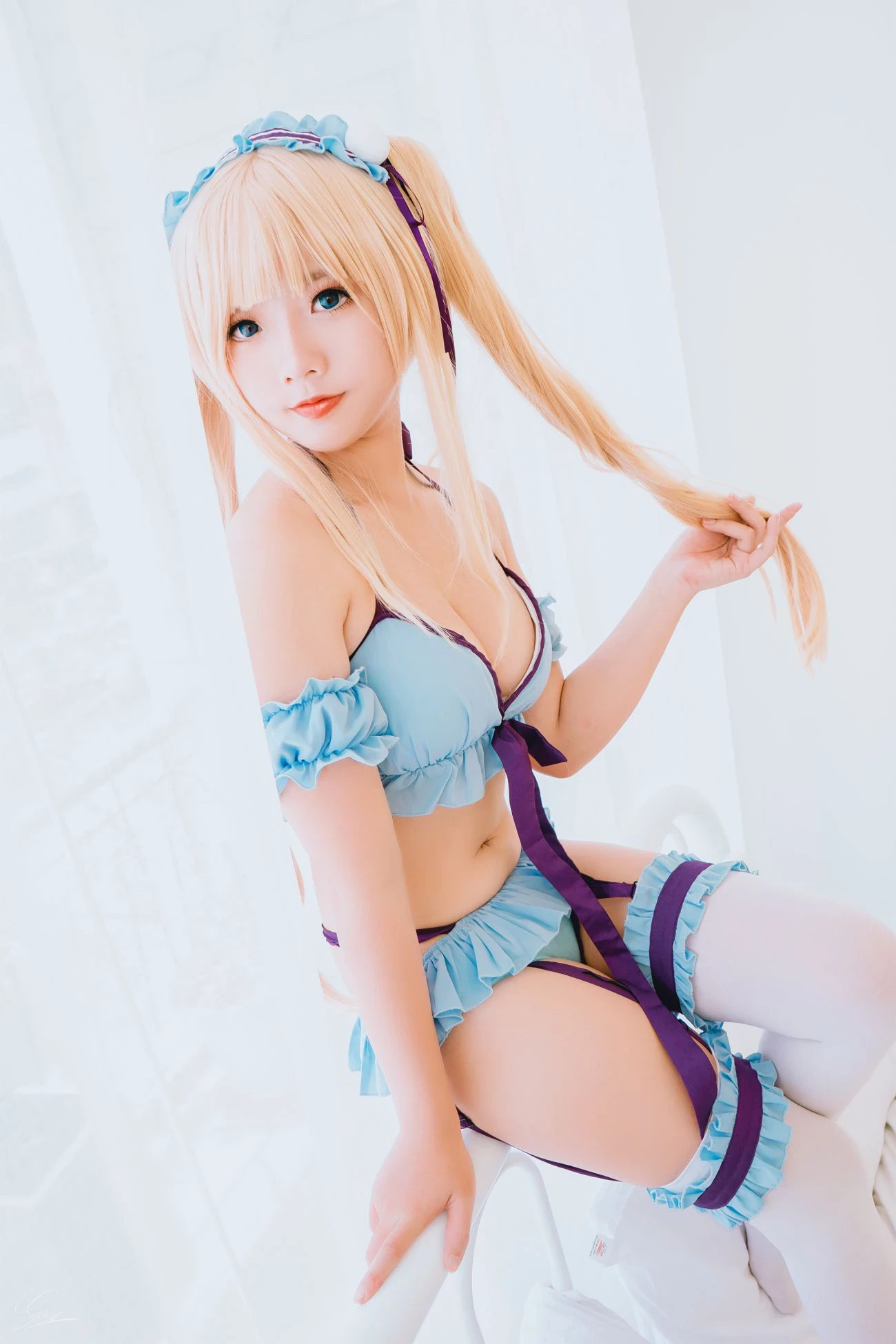 Messie Huang Eriri sexy