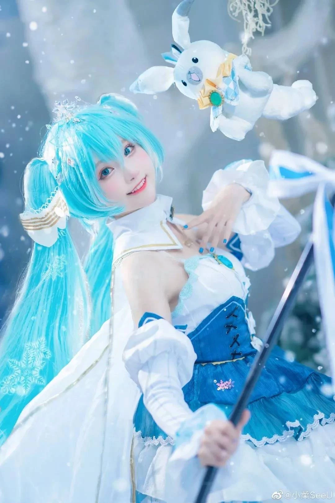 《VOCALOID》初音未來Cosplay[CN：小柔SeeU] [9P]