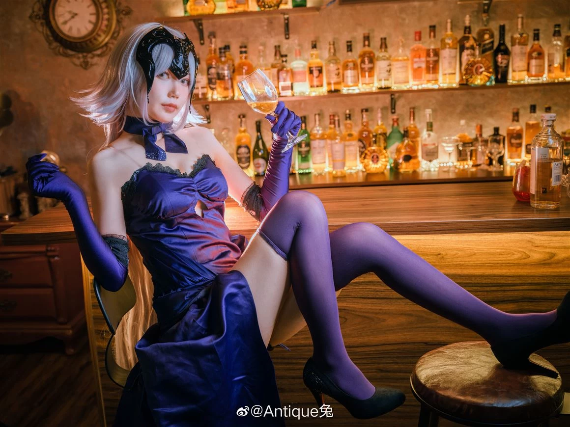 fgo貞德酒吧性感Cosplay美圖[CN：Antique兔] [11P]