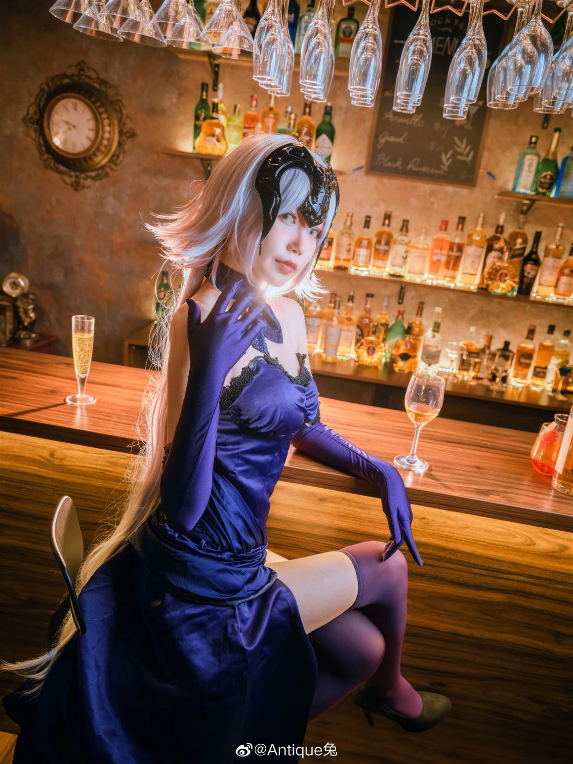 fgo貞德酒吧性感Cosplay美圖[CN：Antique兔] [11P]