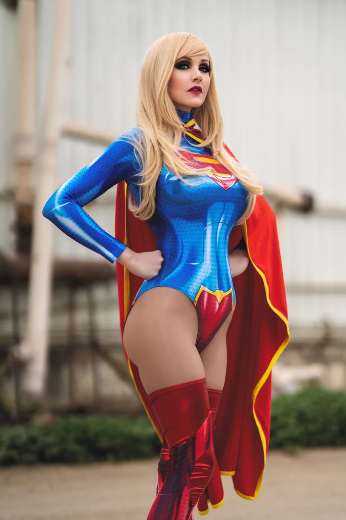 [Angie Griffin] Supergirl