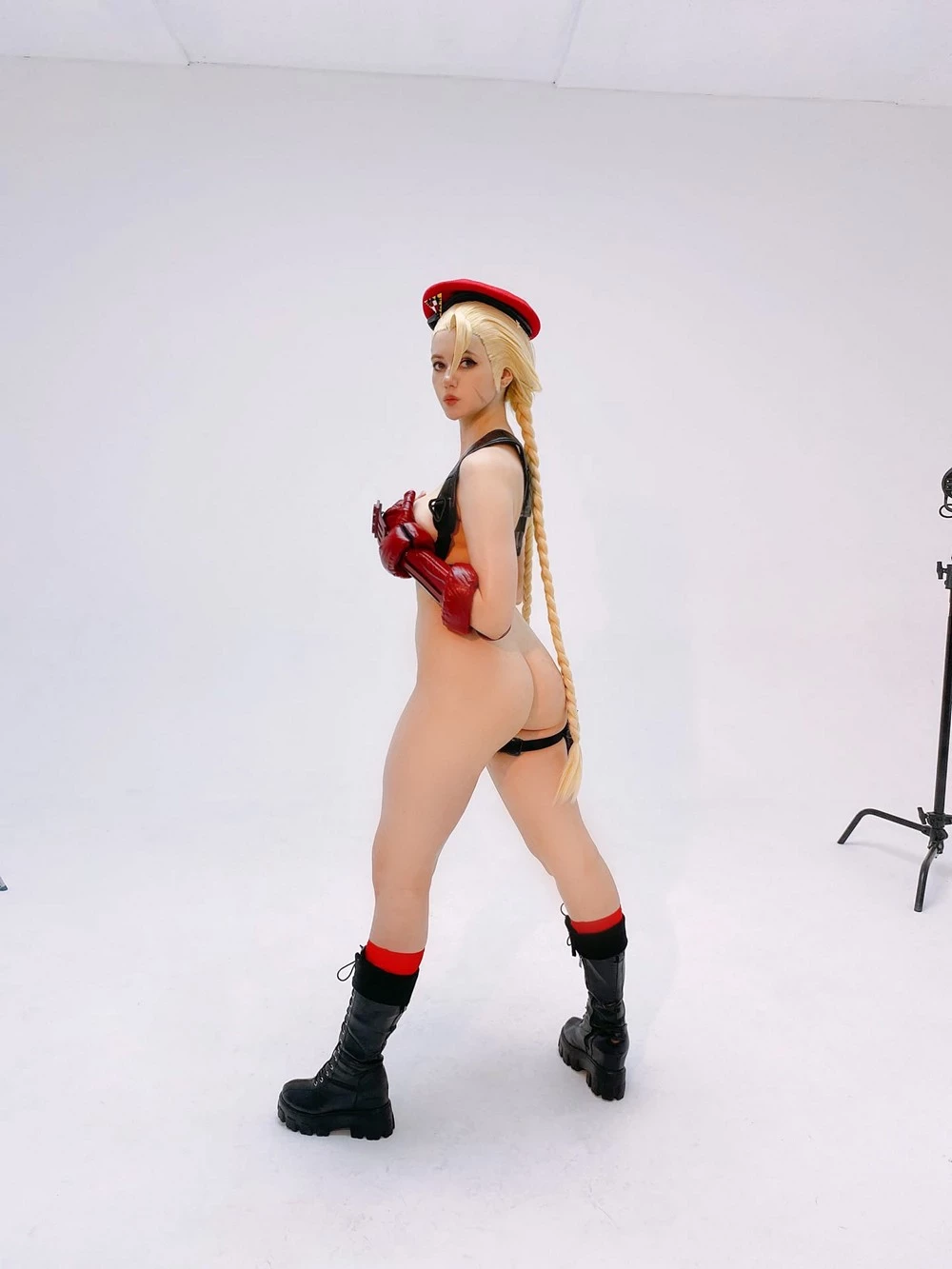 Alina Becker - Cammy