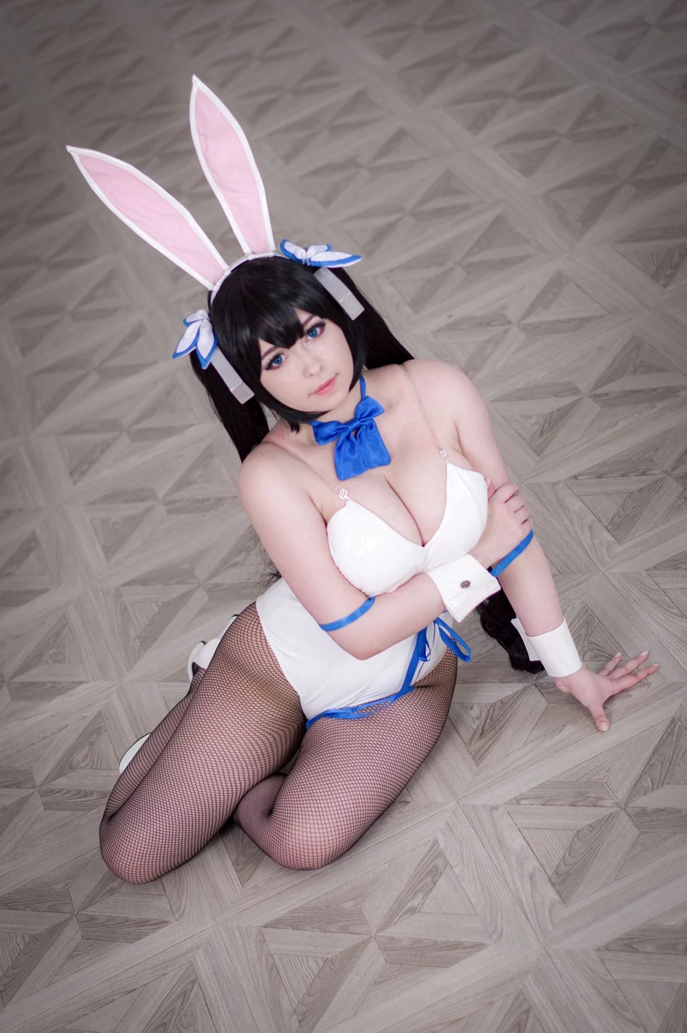 Yoshinobi - Hestia Bunny