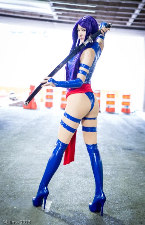 Assorted X-Men Psylocke Cosplay