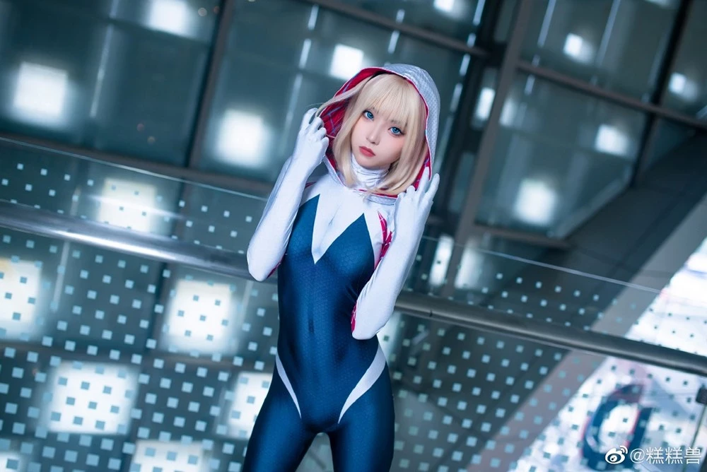 糕糕獸---spider-gwen