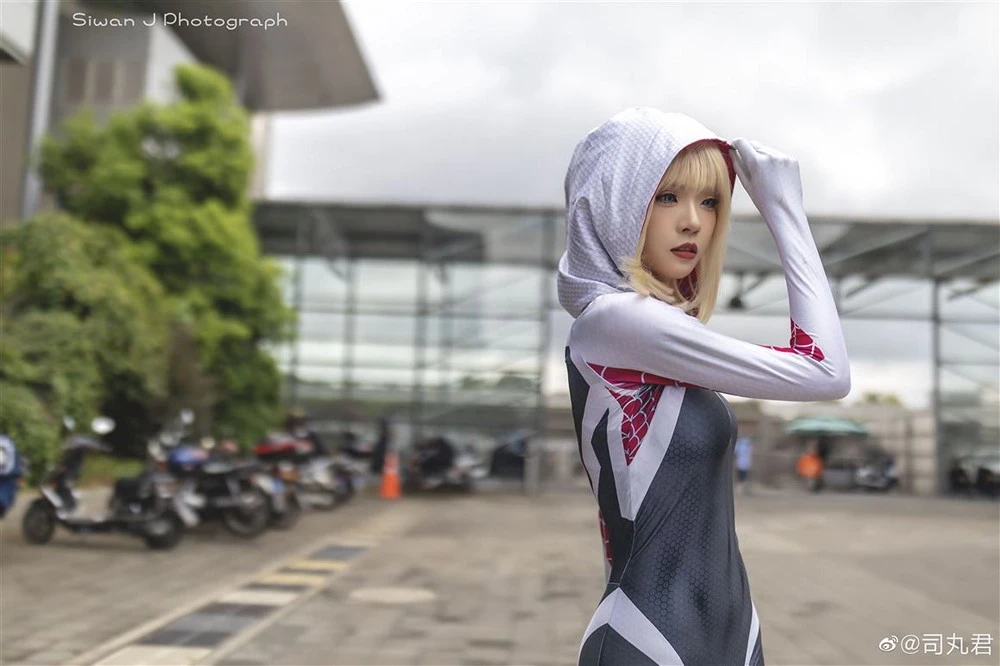 糕糕獸---spider-gwen