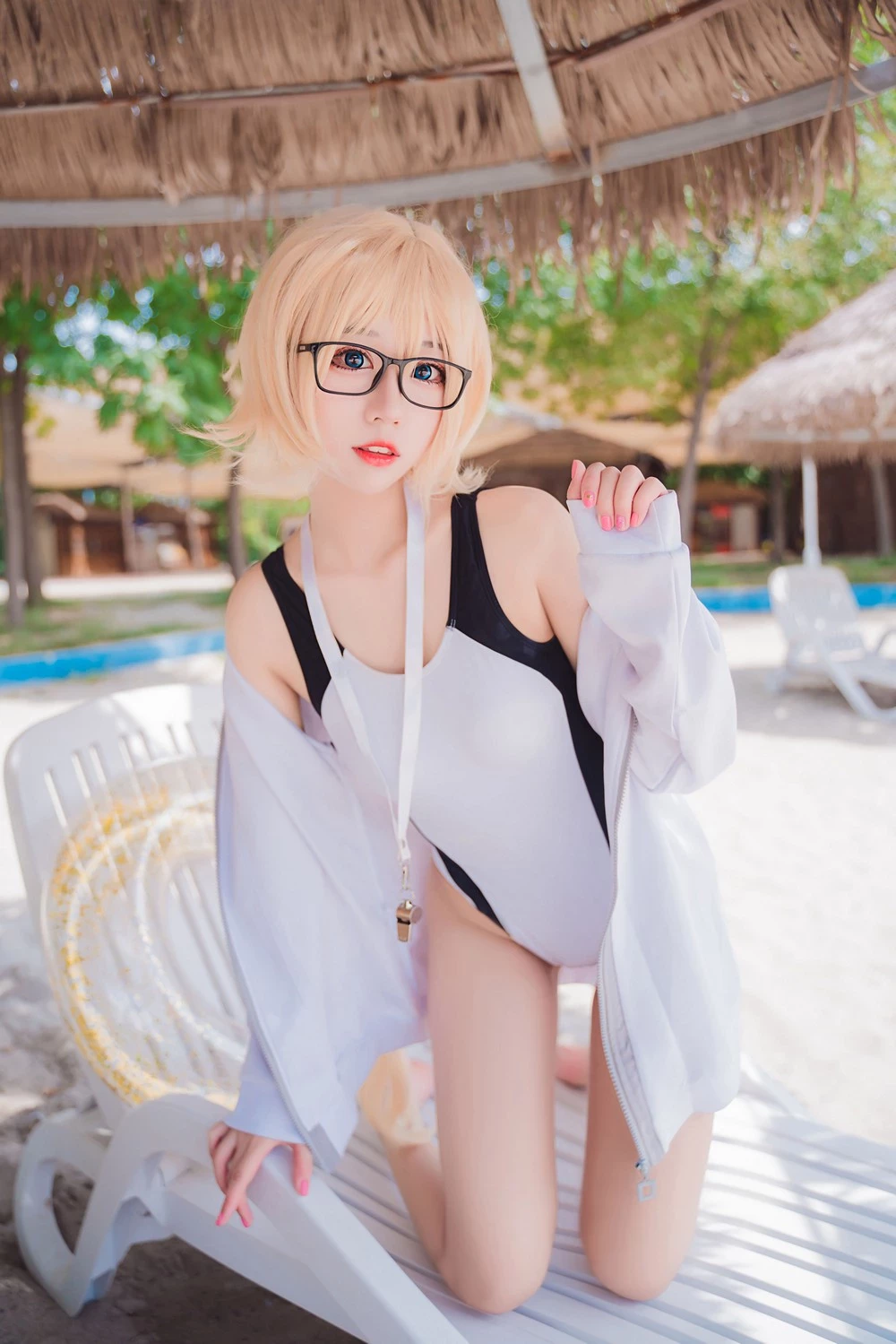 貓君君 Jeanne d Arc Swimsuit