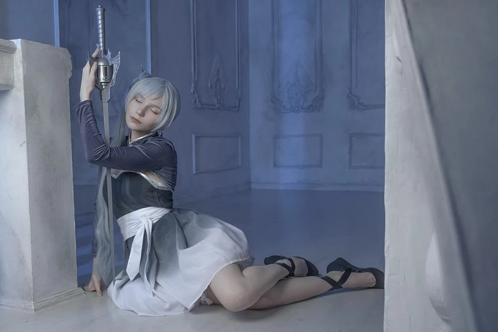 [Cosplay] Michi Kyunn - Weiss Schnee [23 December 2021]