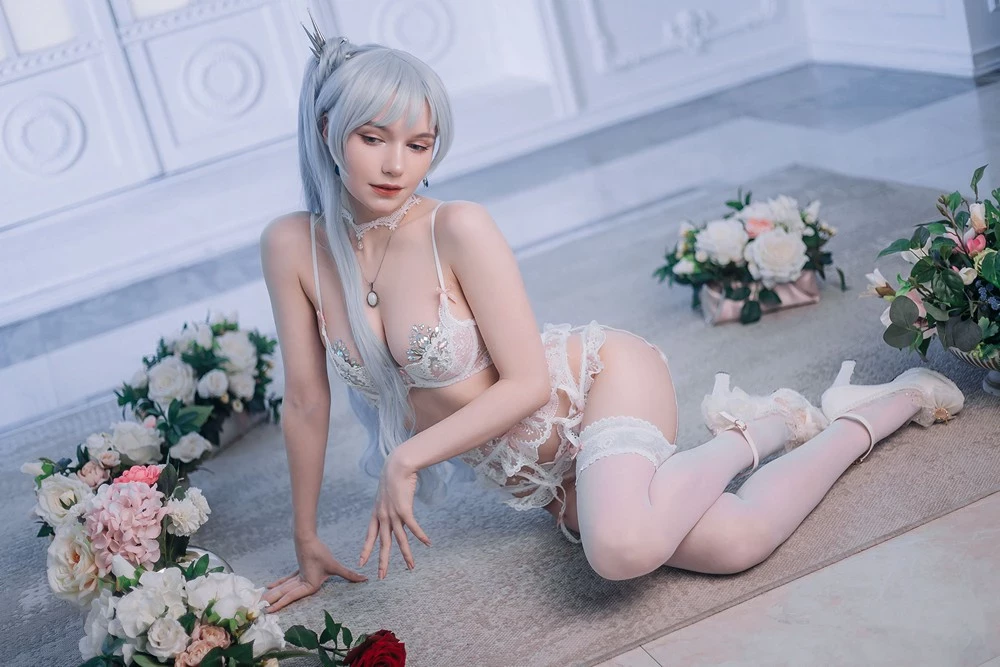 [Cosplay] Michi Kyunn - Weiss Schnee [23 December 2021]