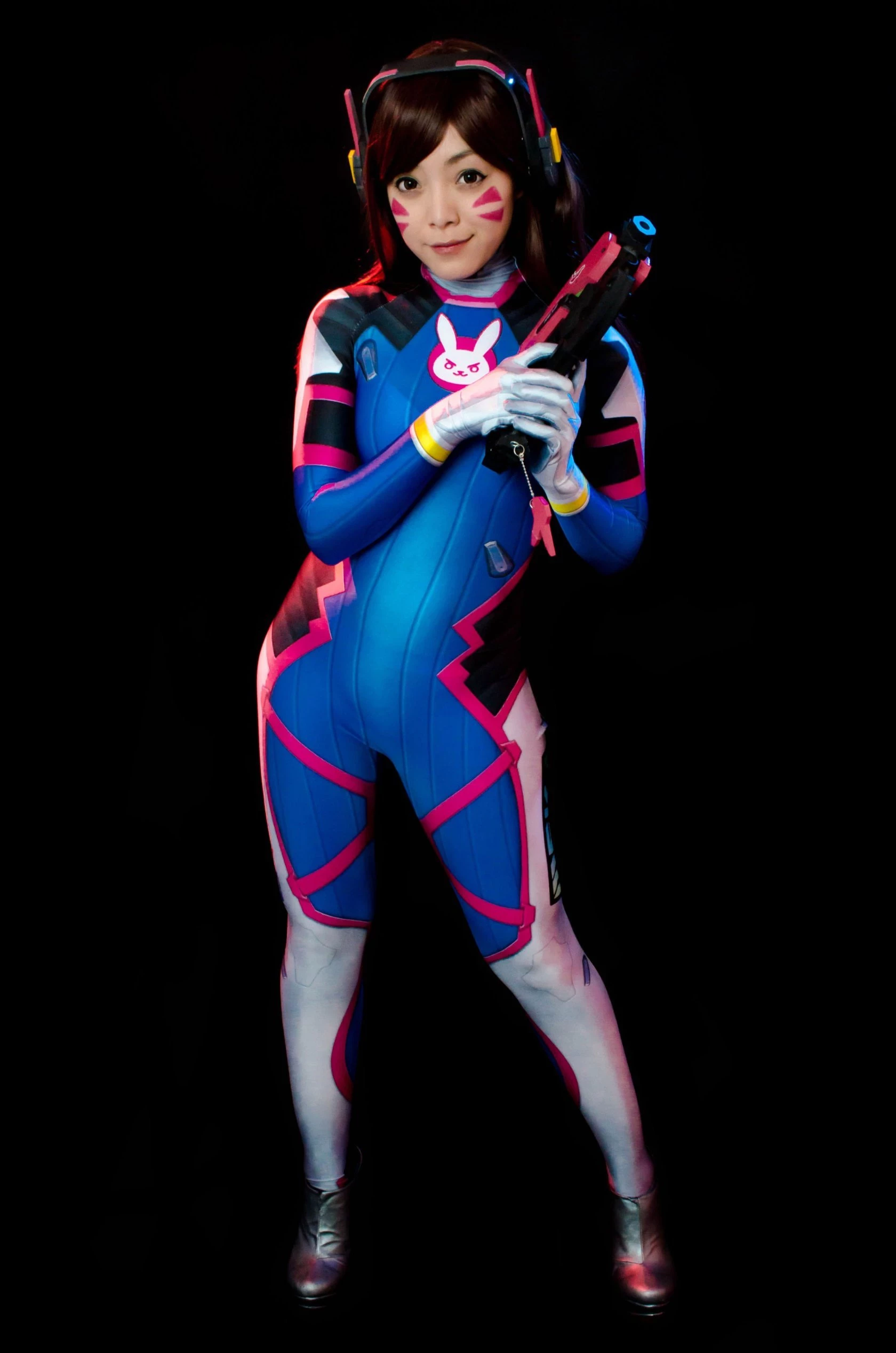 [Hitomi] DVa [25P]