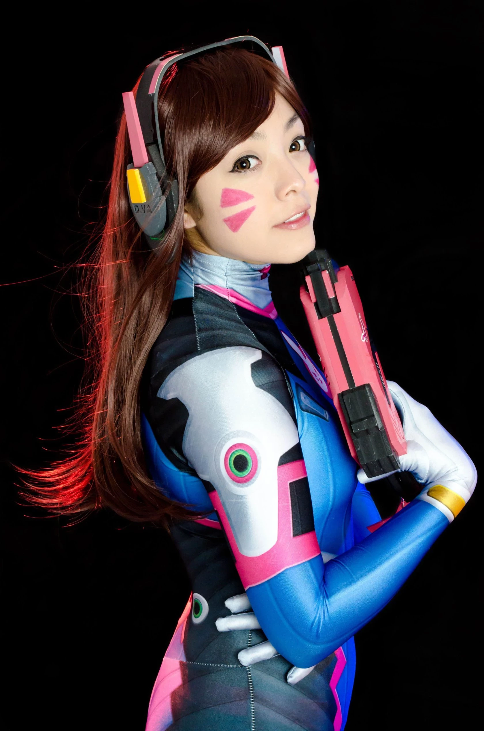 [Hitomi] DVa [25P]