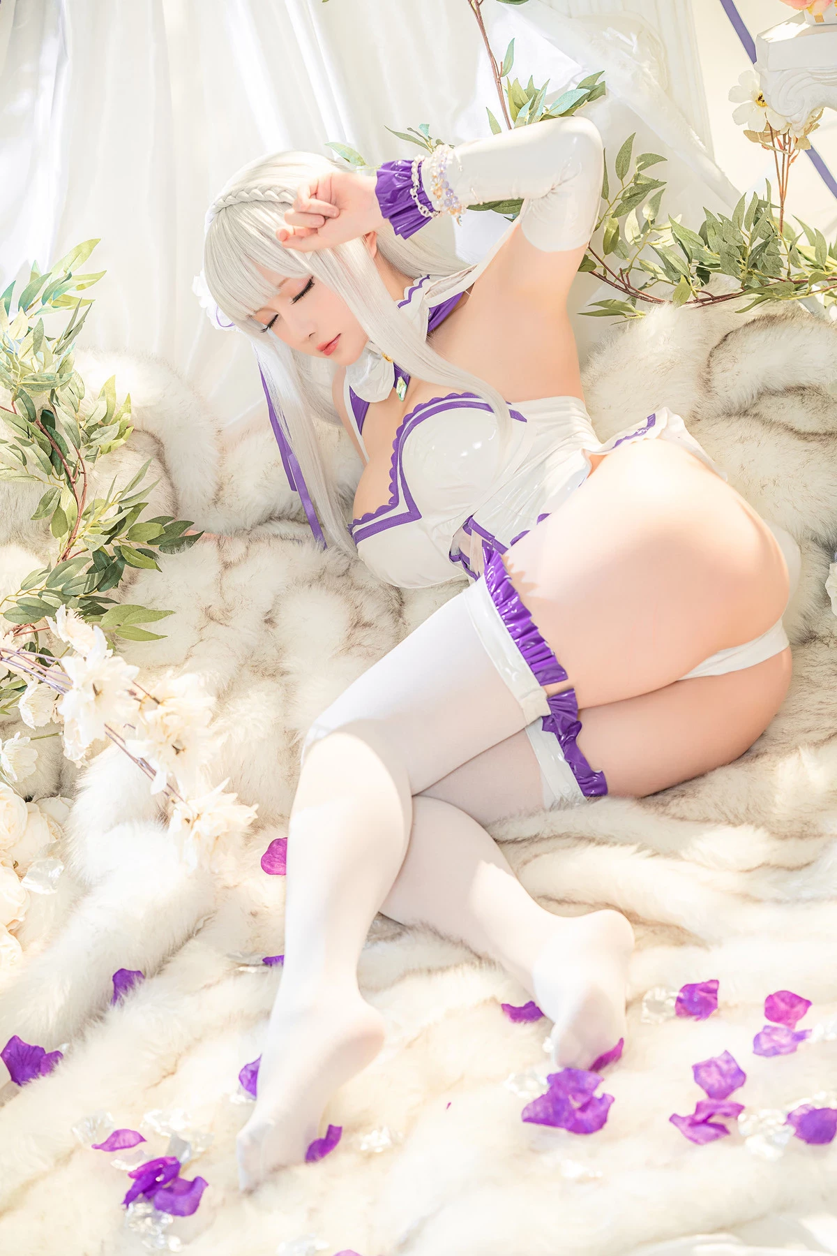 Hoshilily 小姐姐星之遲遲 Cosplay 愛蜜莉雅