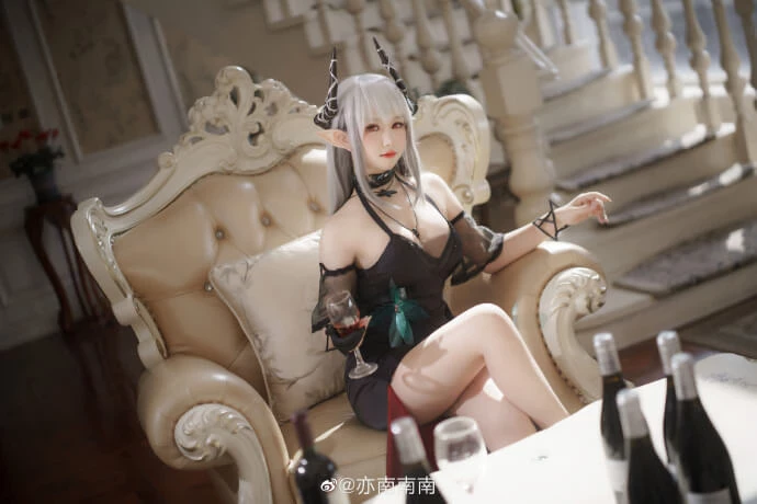 明日方舟泥岩黑曜石禮服cos cn亦南南南 [11P]