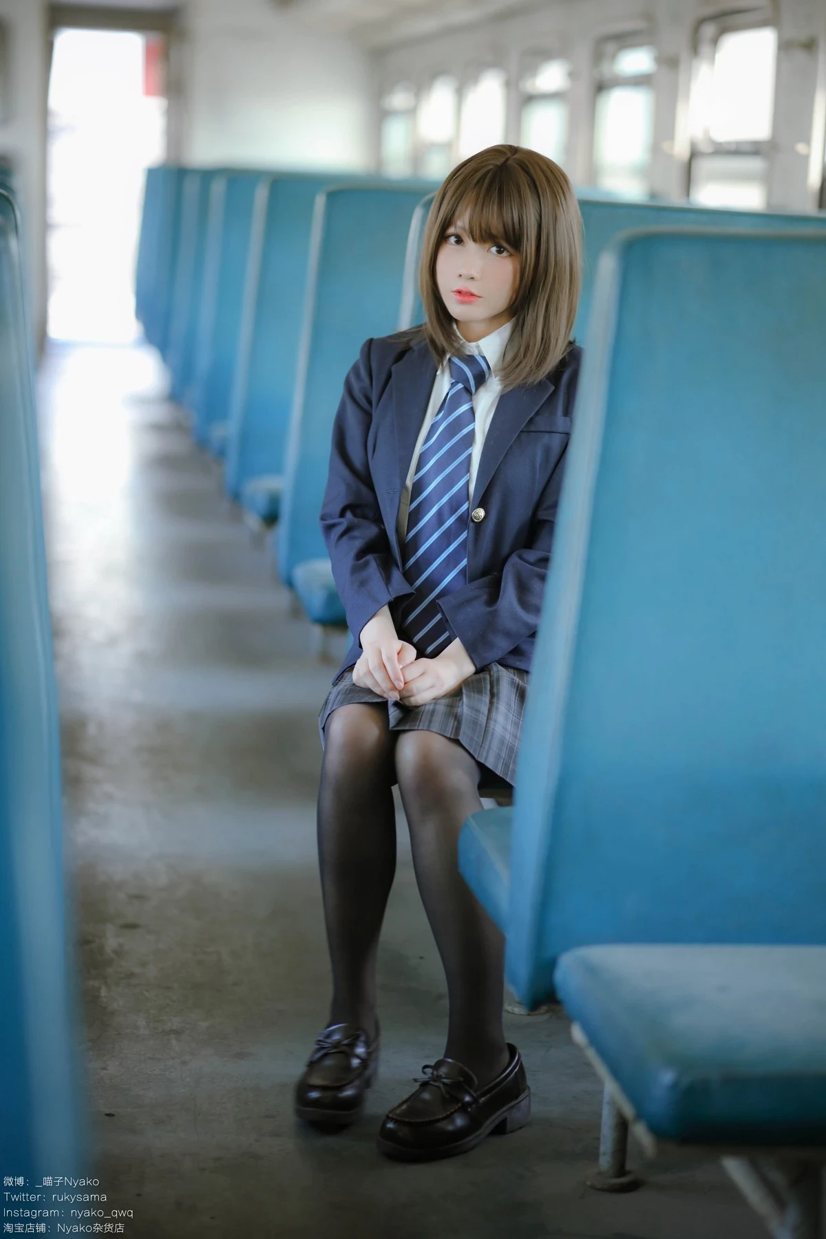 Cosplay Nyako喵子 火車JK制服