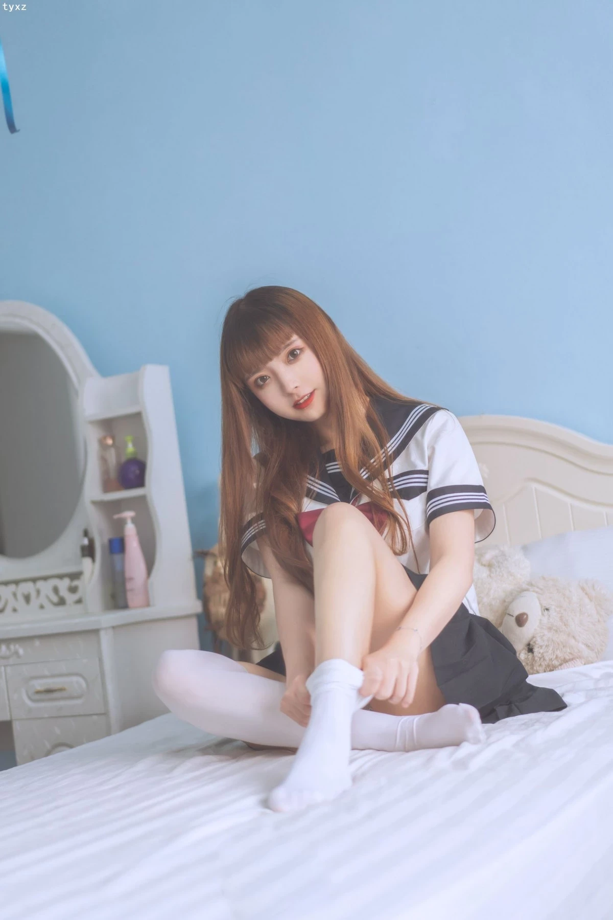 Cosplay 一隻雲燒 JK少女