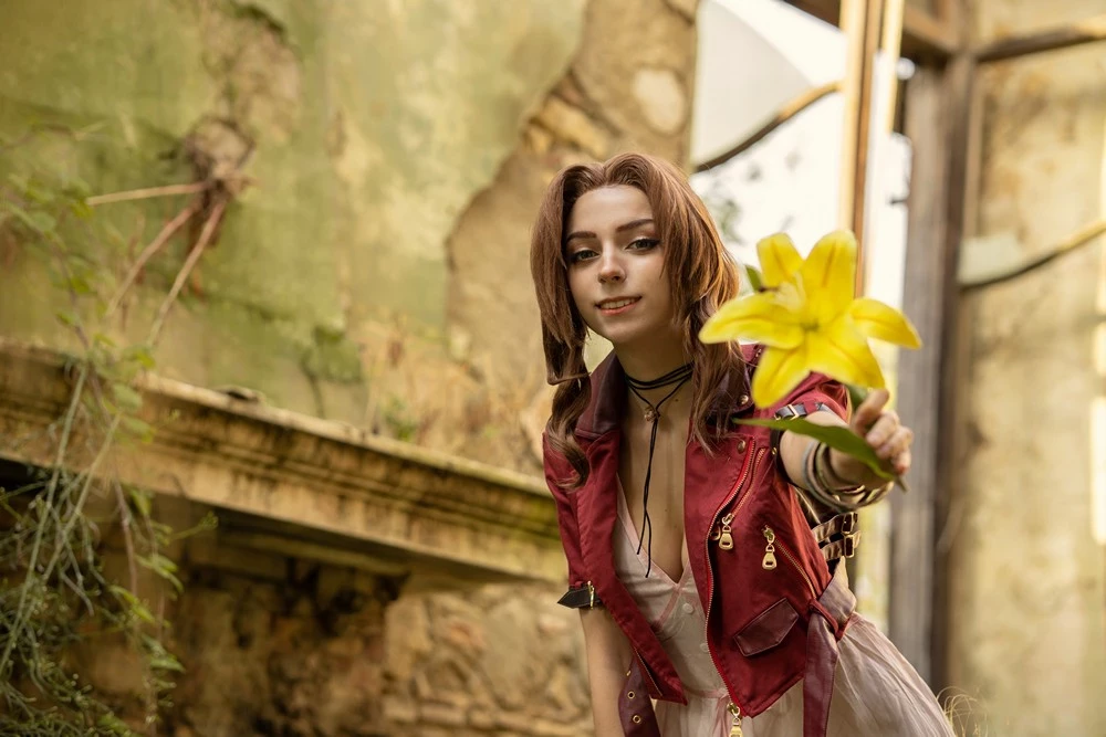 Himeecosplay - Aerith