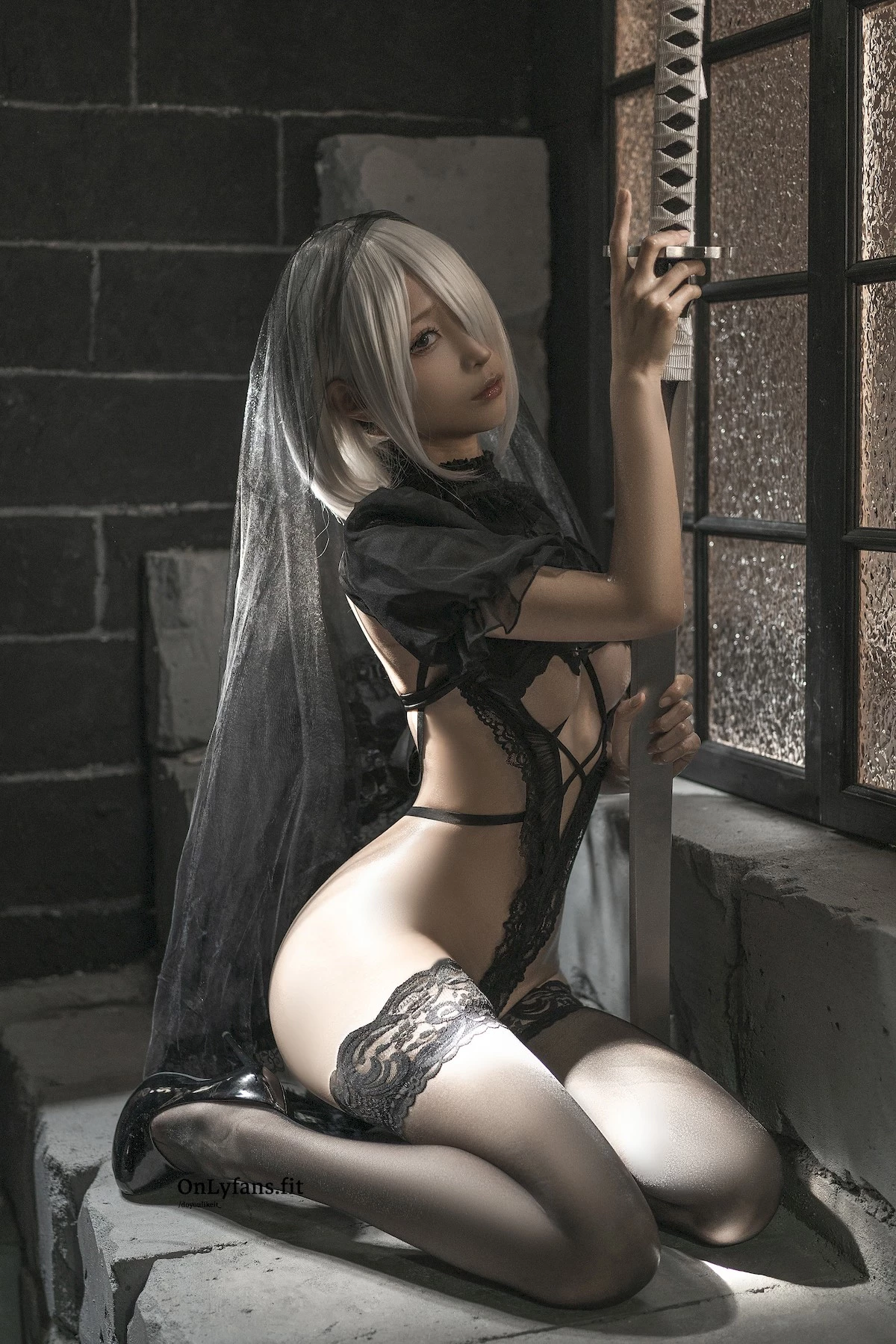 蠢沫沫 Cosplay 2B 黑婚紗 Nier Automata