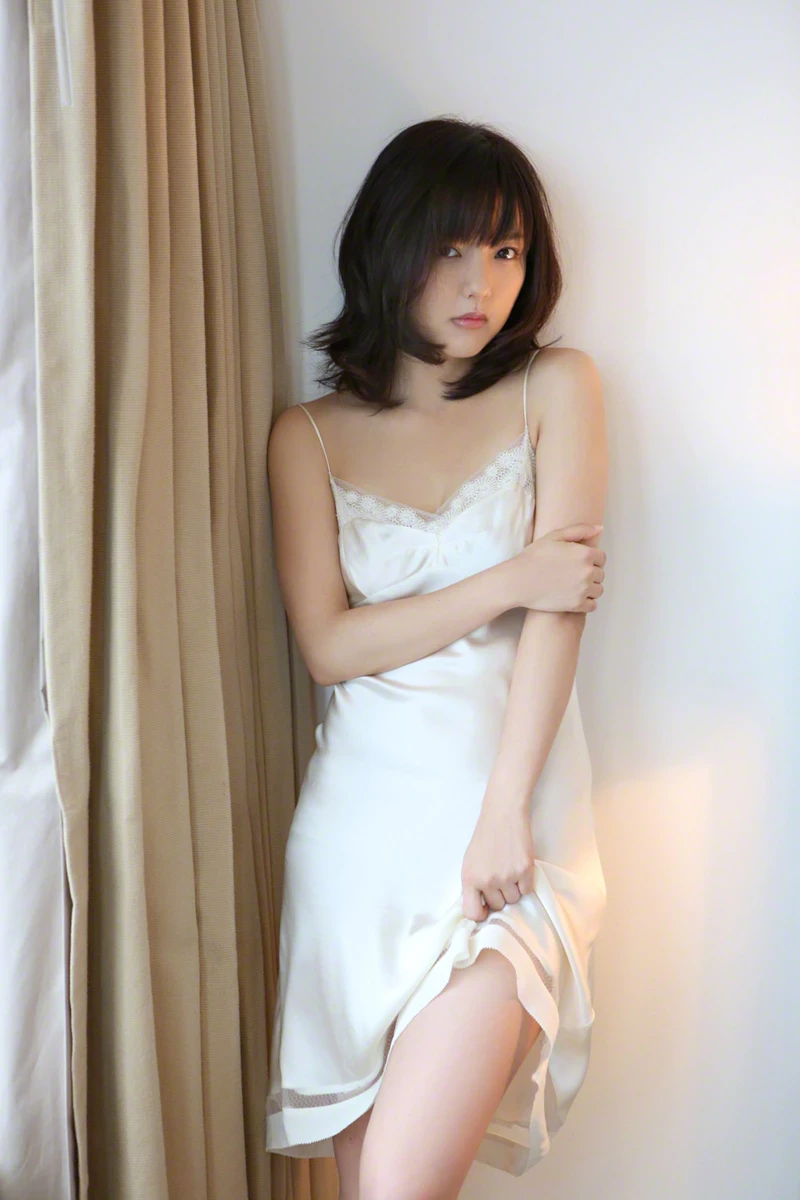 131 Erina Mano 真野恵里菜 2