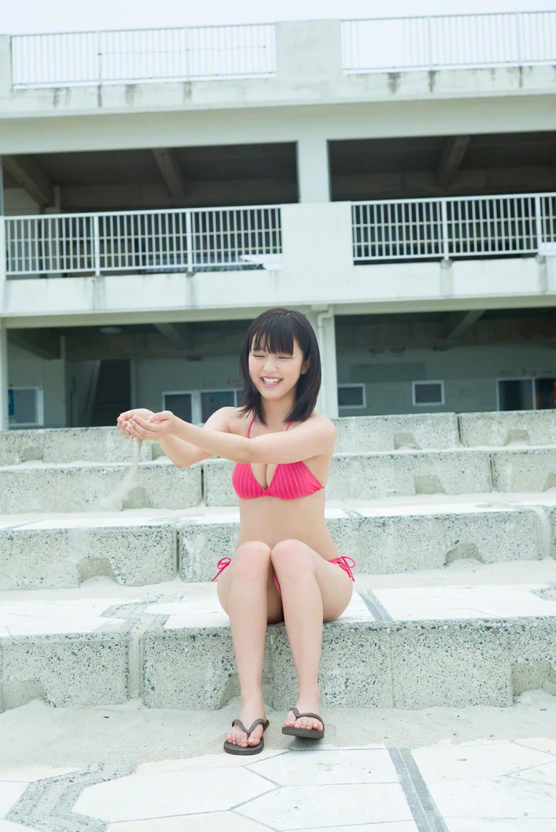 130 Erina Mano 真野恵里菜 2