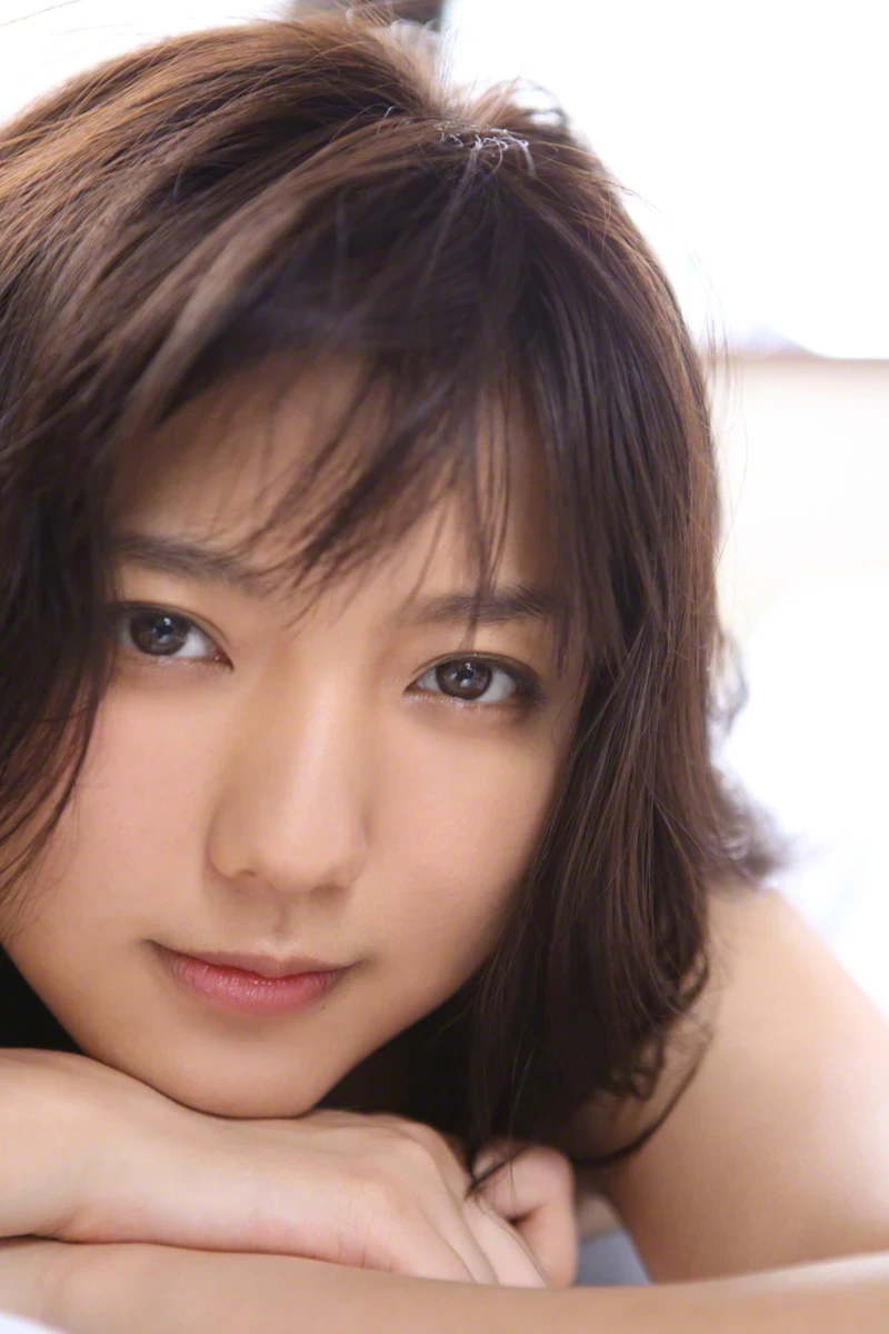 131 Erina Mano 真野恵里菜 1