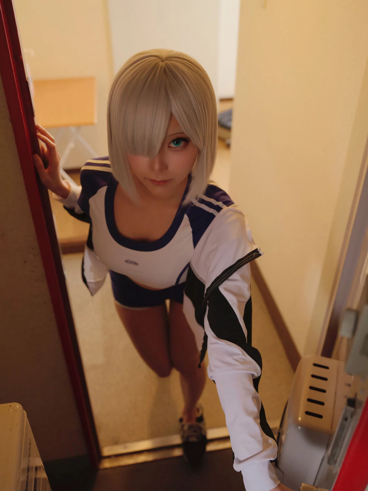 Akichi - 2B Sports