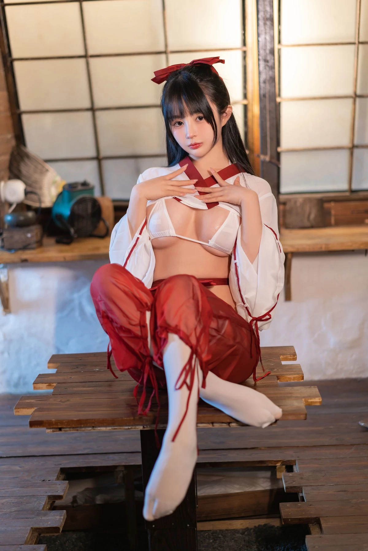 Cosplay 桜井寧寧 巫女