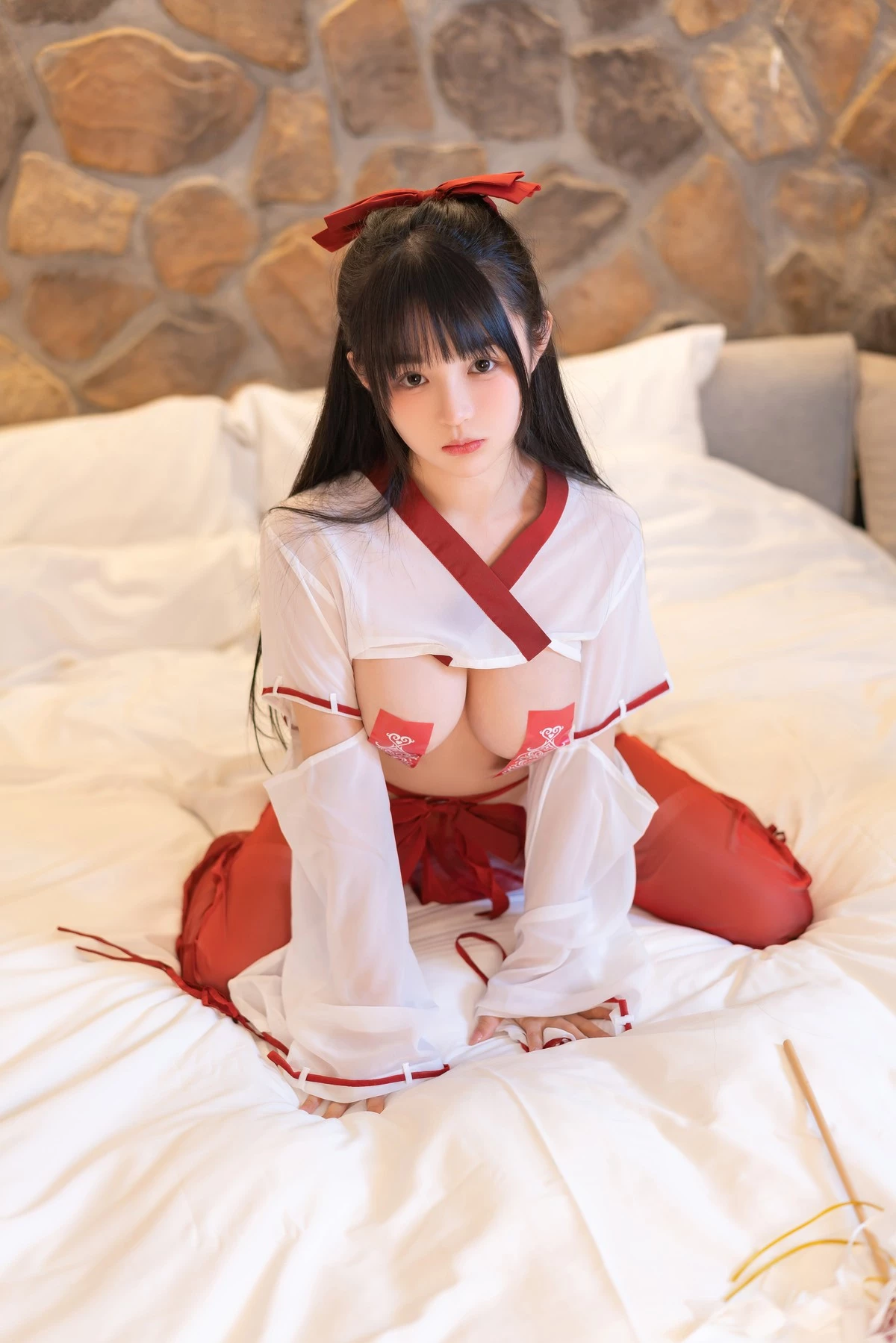 Cosplay 桜井寧寧 巫女