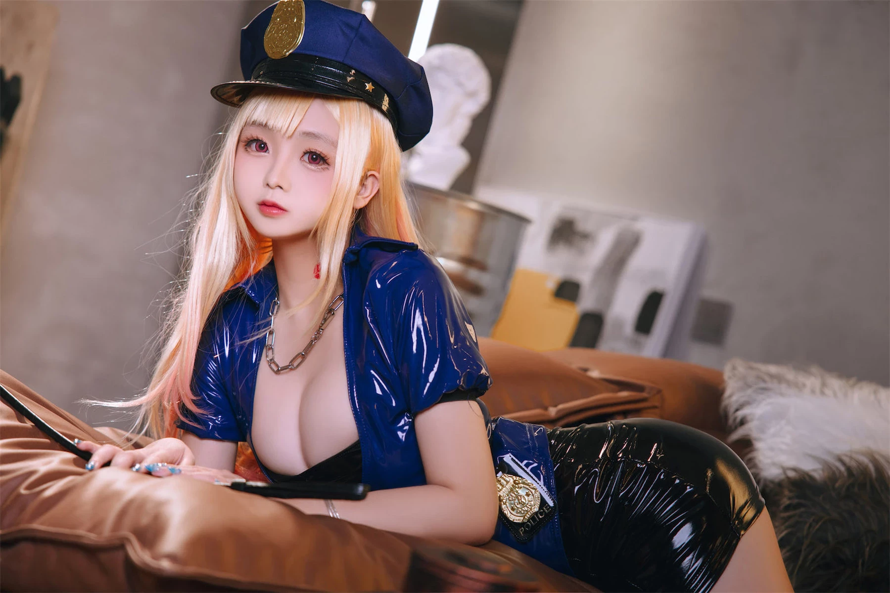 Cosplay 日奈嬌 喜多川海夢女警