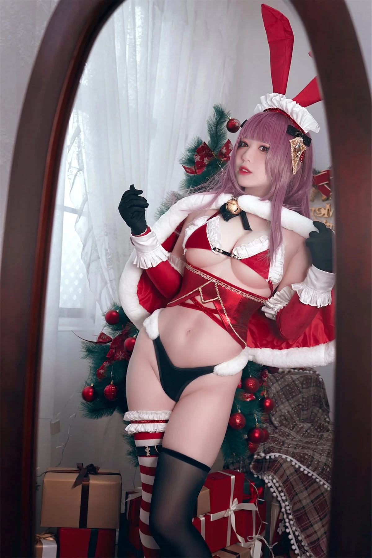 Cosplay 半半子 Christmas Bunny Aike