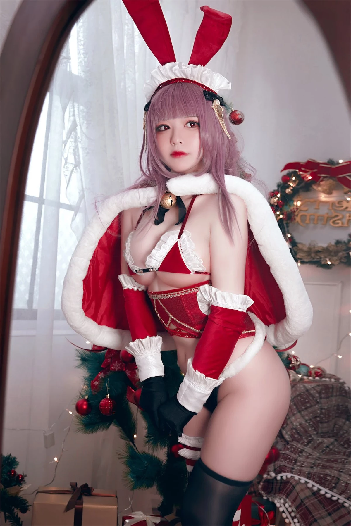 Cosplay 半半子 Christmas Bunny Aike