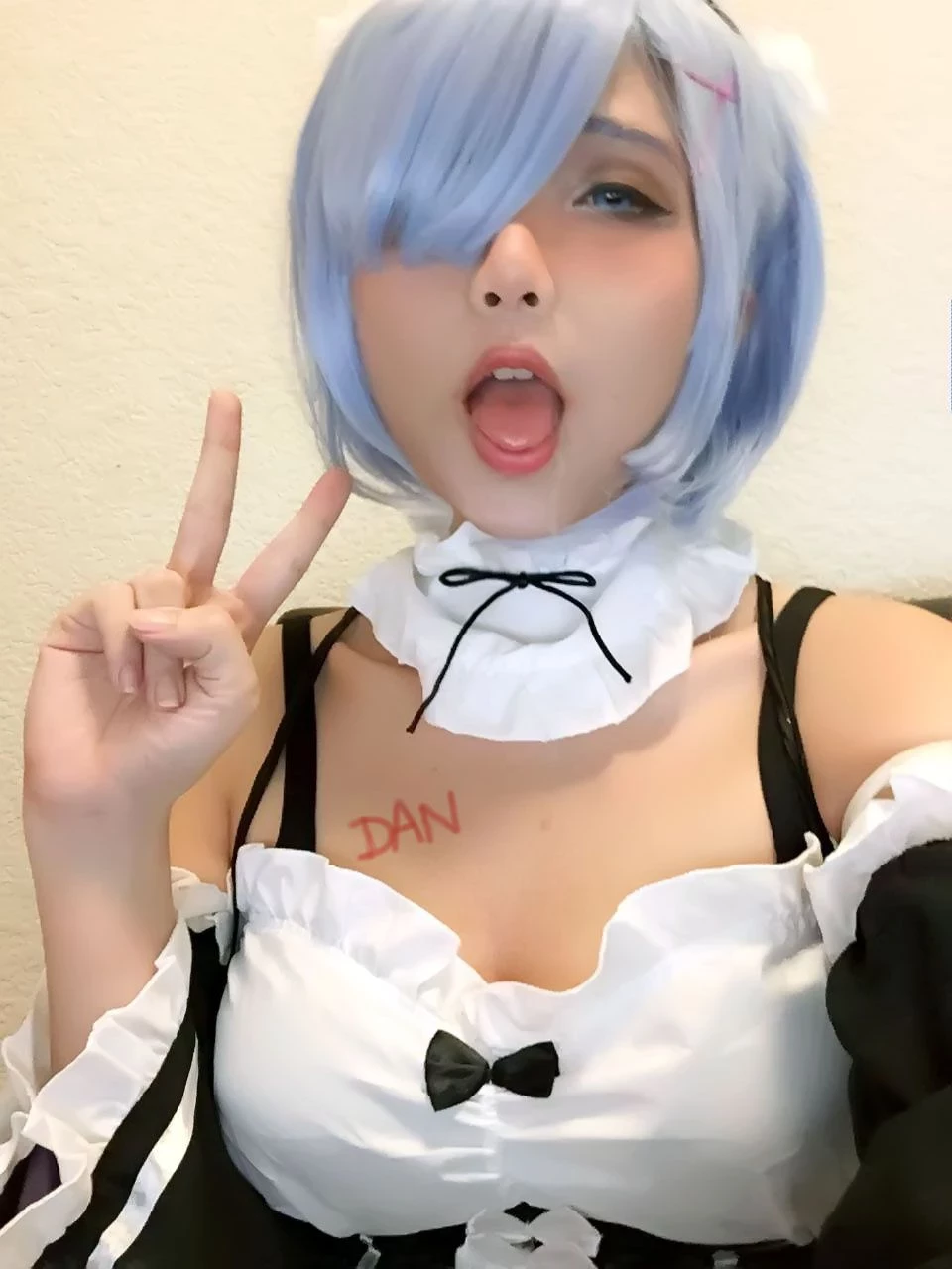 Hana Bunny - Rem