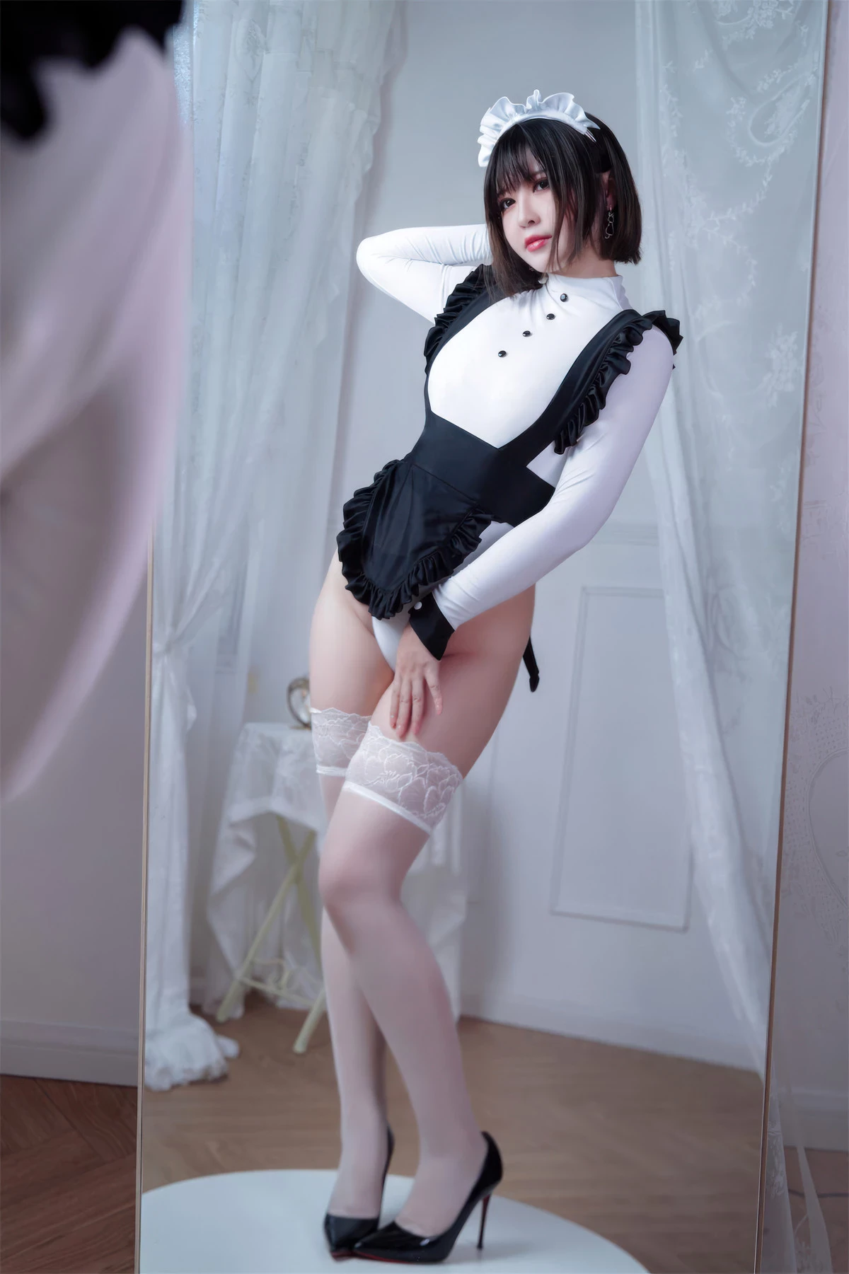 Cosplay 半半子Banbanko 純白女僕