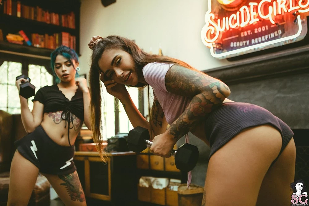 [Suicide Girls]Dec 29, 2024 - Fairy   Samis - Workout Buddy To Lovers[44P]