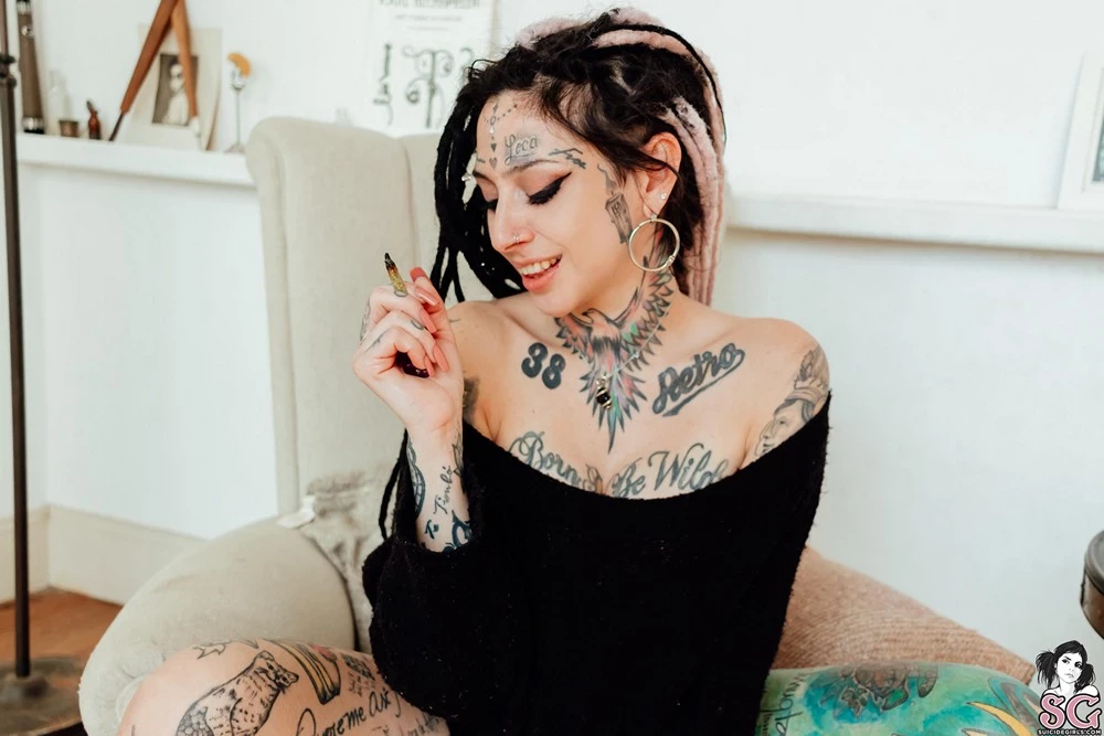 [Suicide Girls]Jan 17, 2025 - Elfika - Mystify[46P]