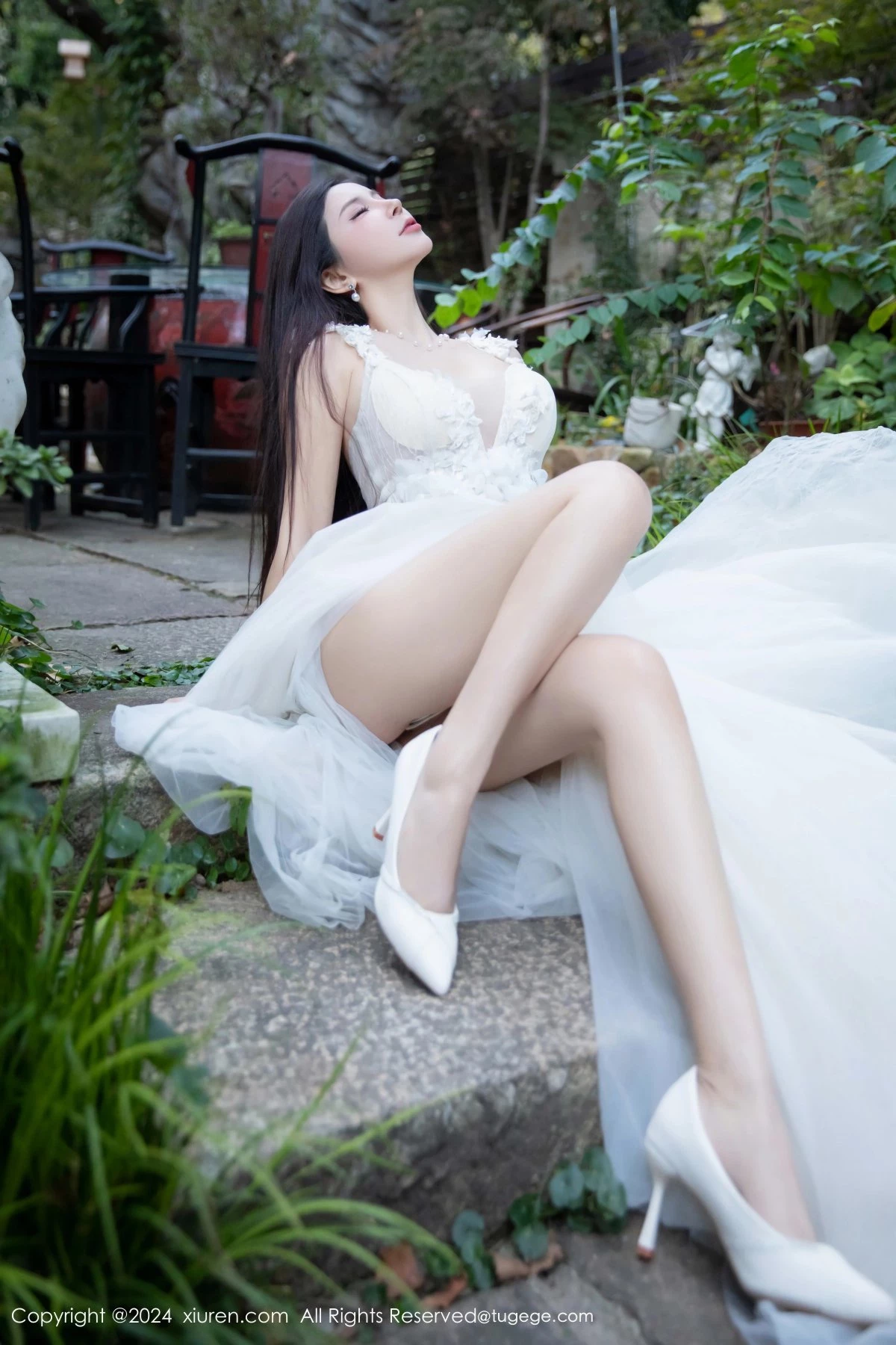 [XiuRen秀人网]2024.12.05 Vol.9552 小蛮妖Yummy 完整版无水印写真[75P]